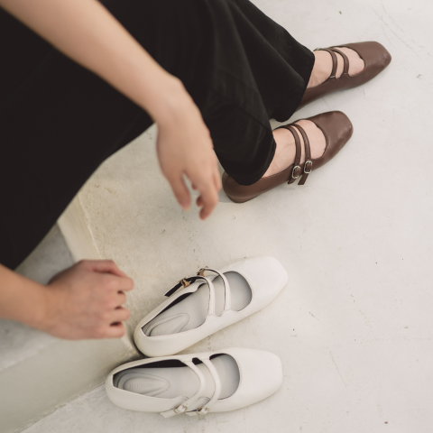 Ginger Flat Shoes - Christmas Collection