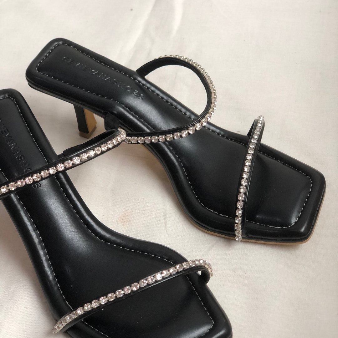 Moon Heels - Raya Collection