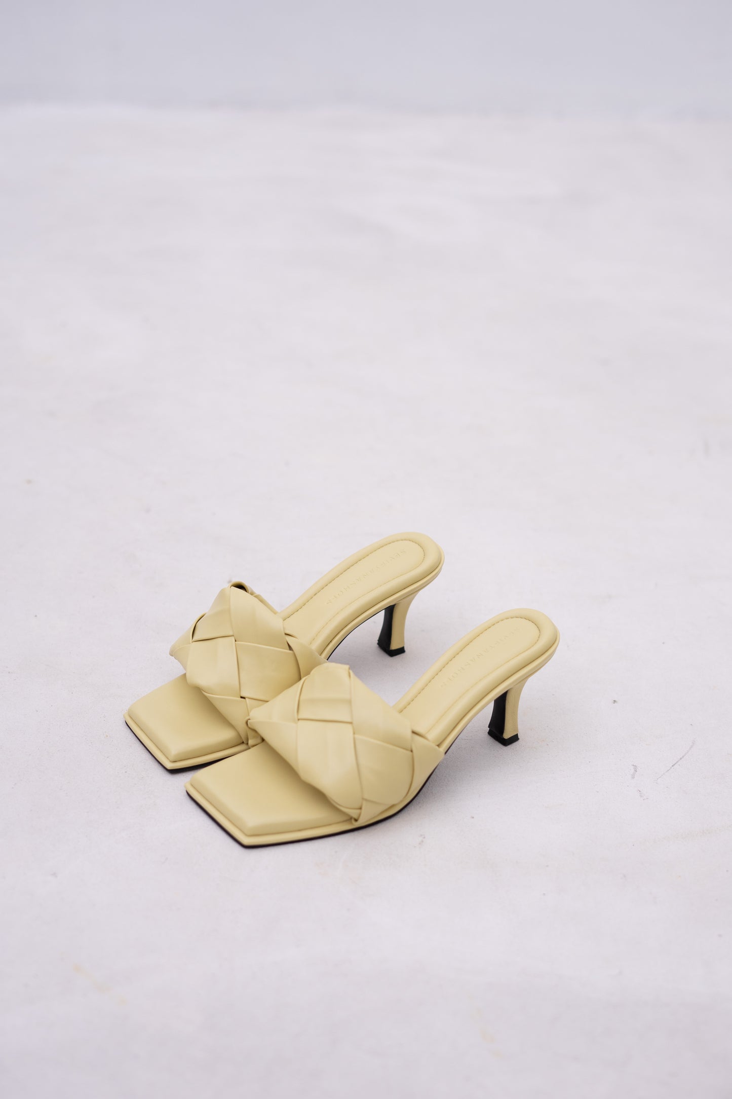 Palm Heels Sevieyanashoes x Putri Setiawan